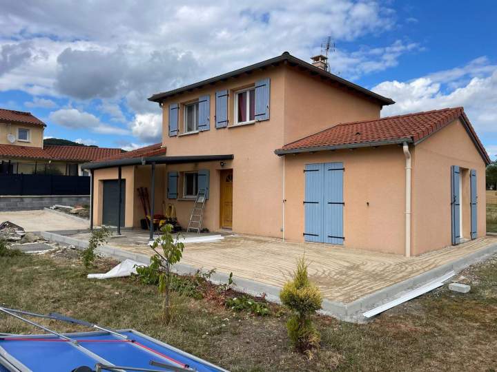 Extérieurs maison Yssingeaux